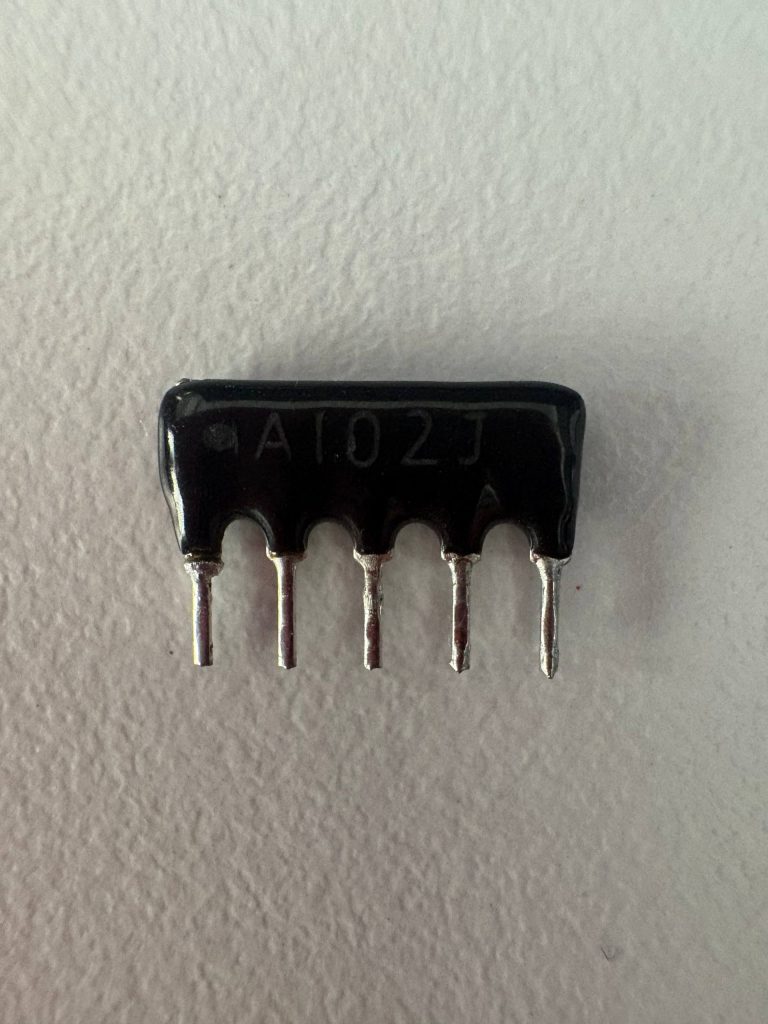 مقاومت شبکه‌ای SIP پنج پین 1kΩ ±5%