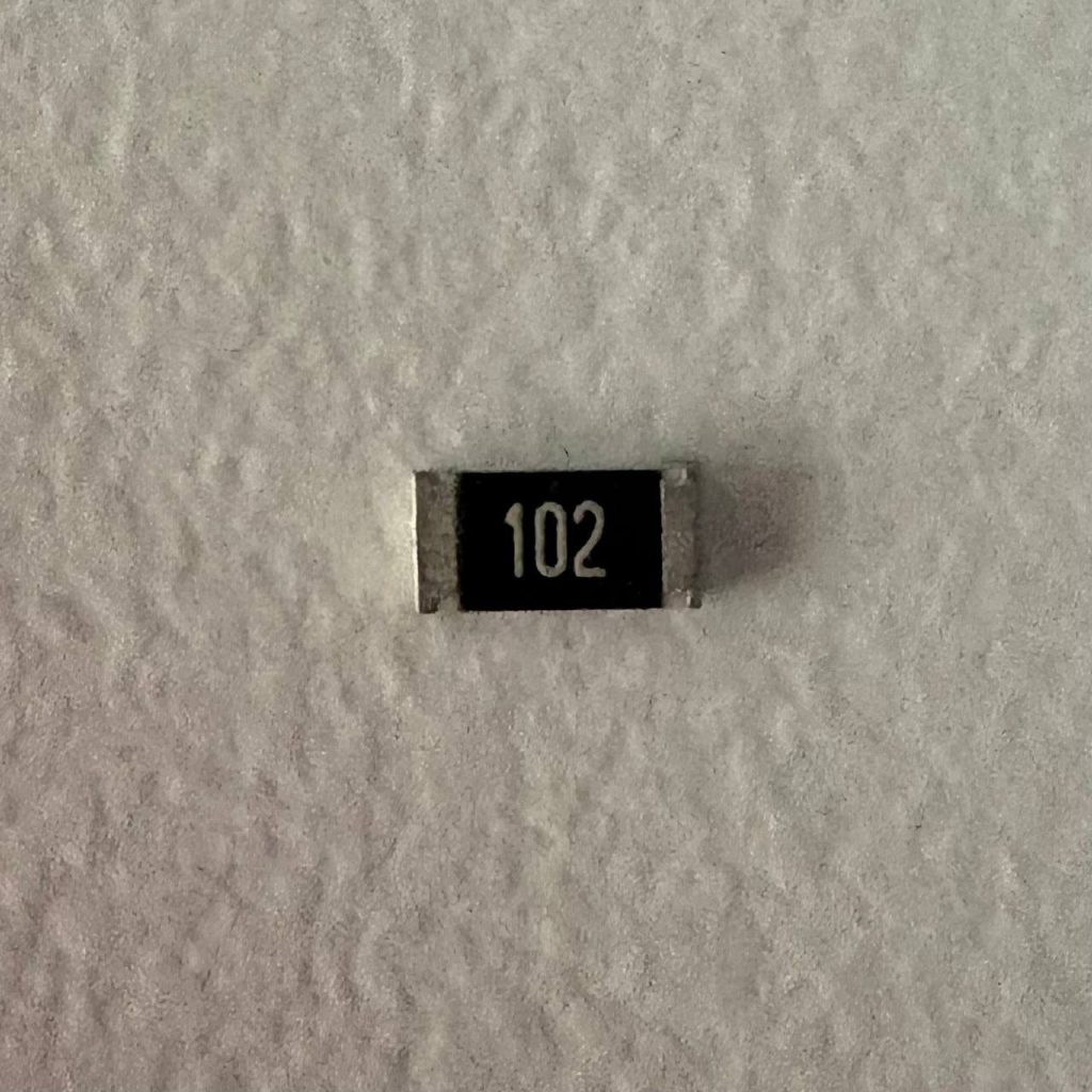 مقاومت SMD نوع چیپ کد “102” – مقدار 1 kΩ